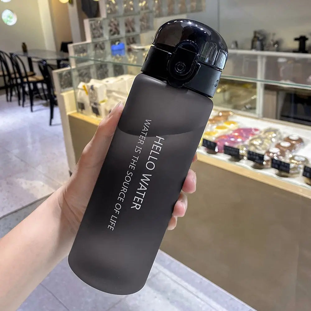780ml Leakproof Sports Water Bottle